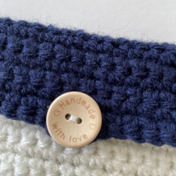 Handmade Crochet Easy Coin Purse/Wallet - Picture 4 of 7